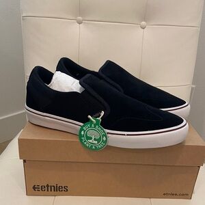Etnies Men's Size 10 Black Slip-On Shoes Skater Surfer Classic Retro NWT